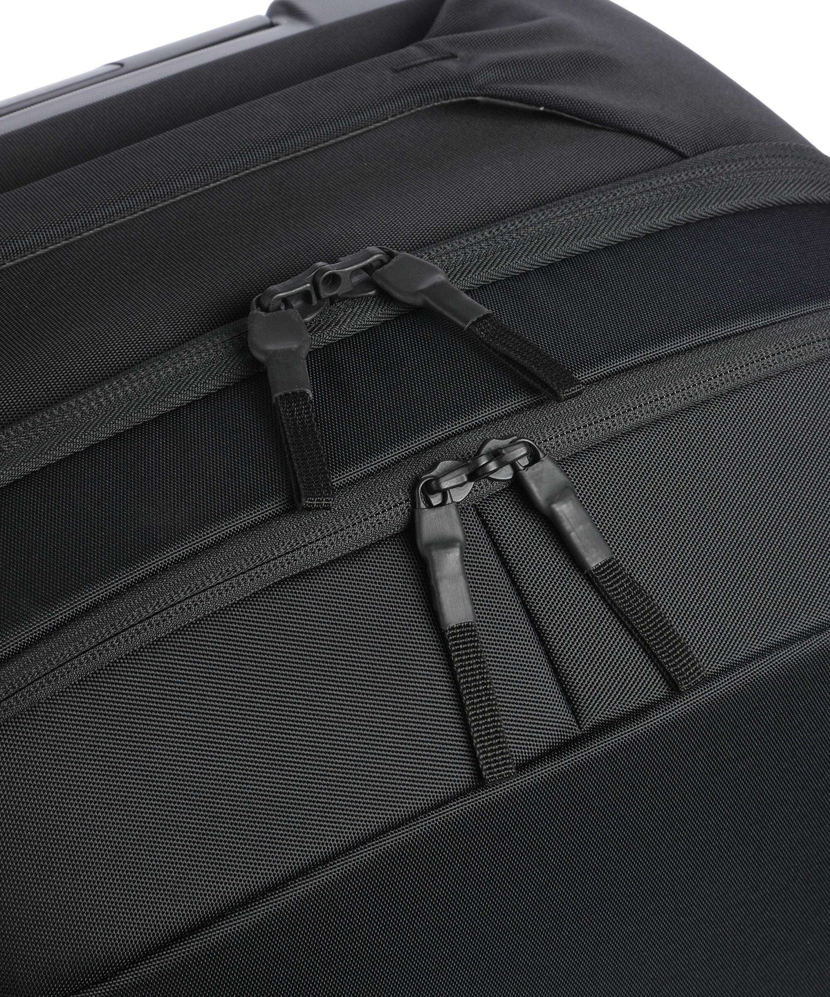 Thule Subterra 2 L Spinner (4 wheels) black