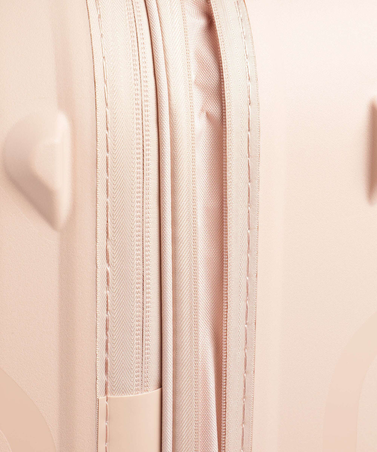 Delsey Paris Clavel Spinner (4 wheels) rosa