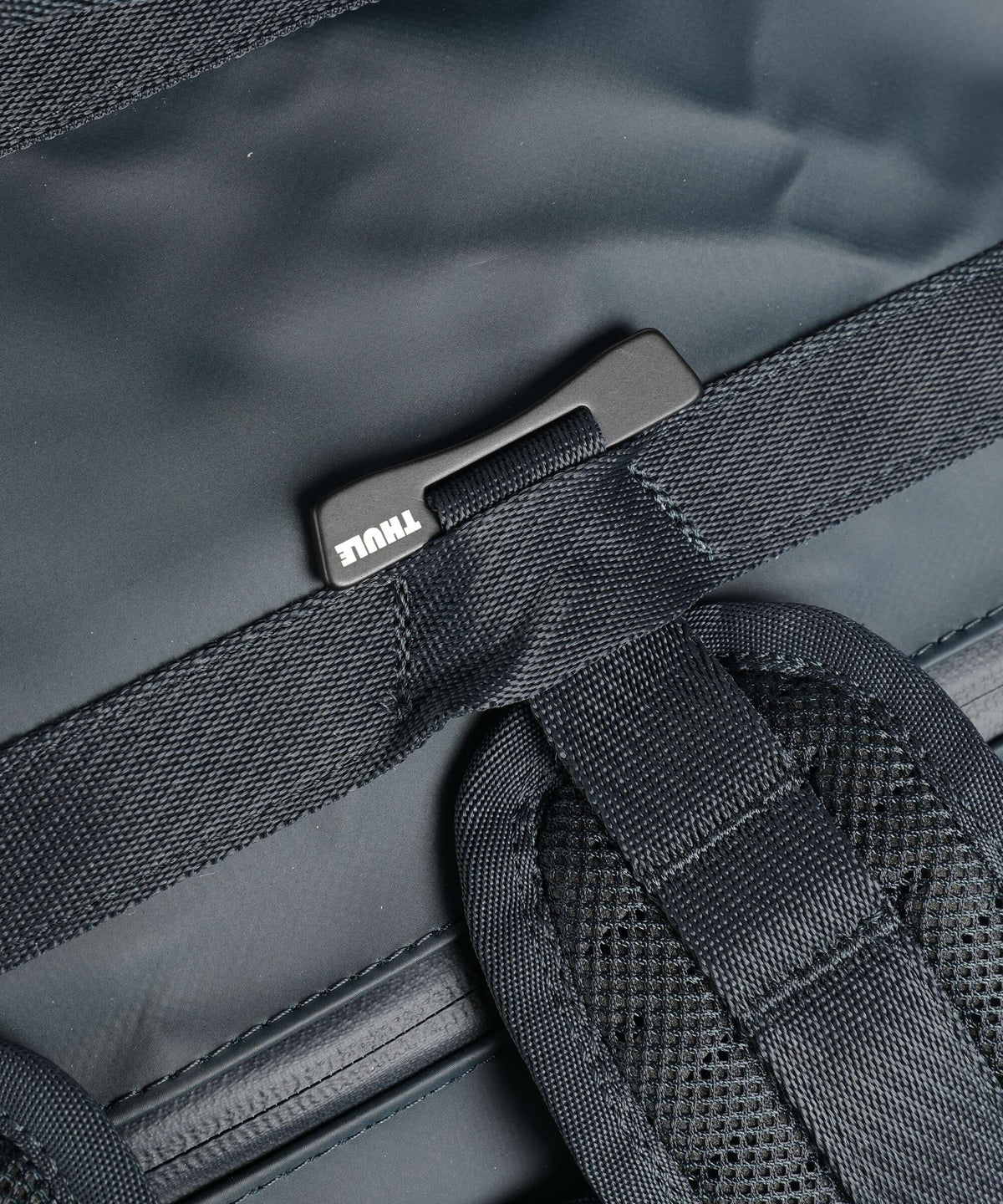 Thule Chasm 70 Travel bag darkest blue