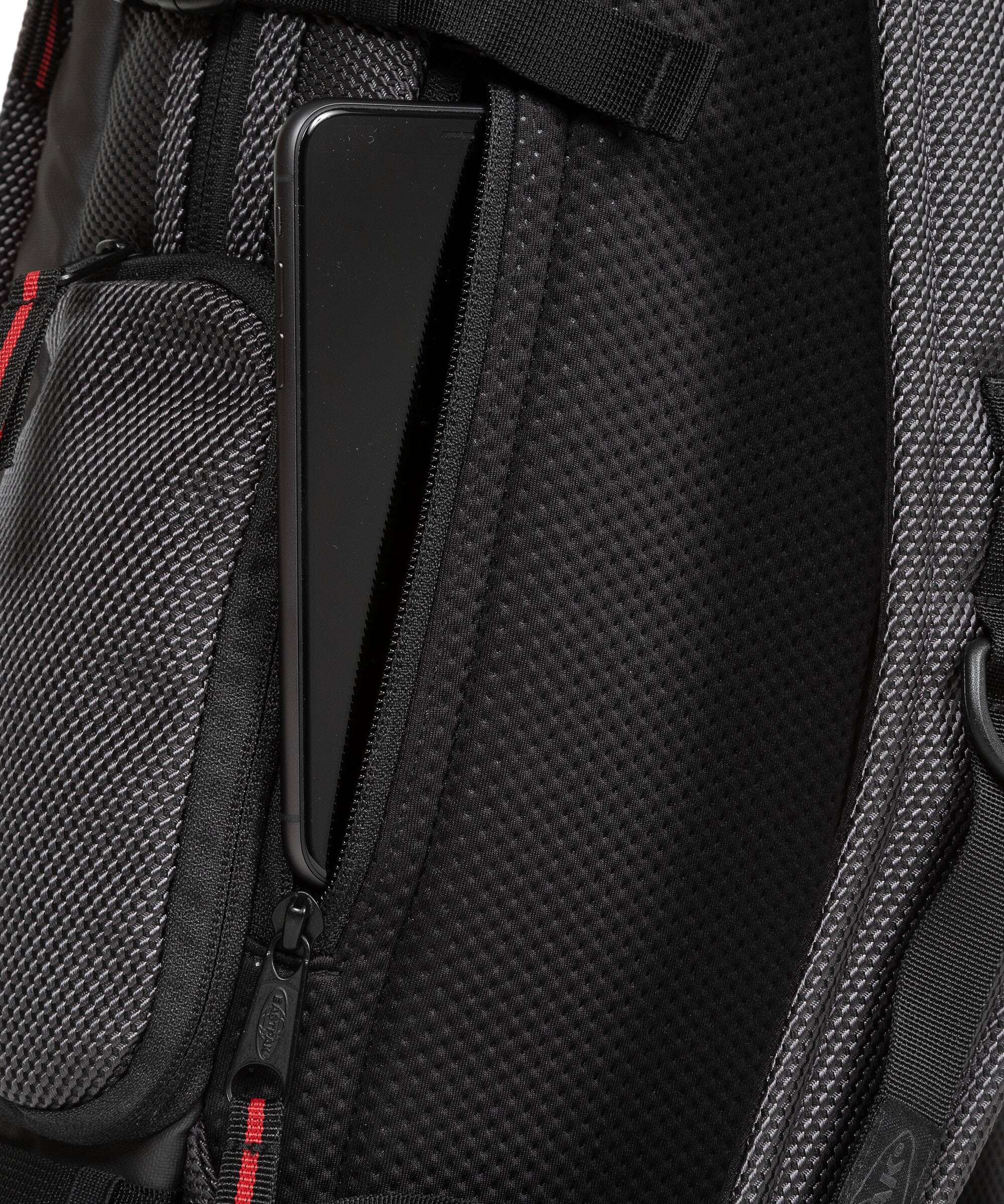 Eastpak Tecum M Backpack cnnct accent grey