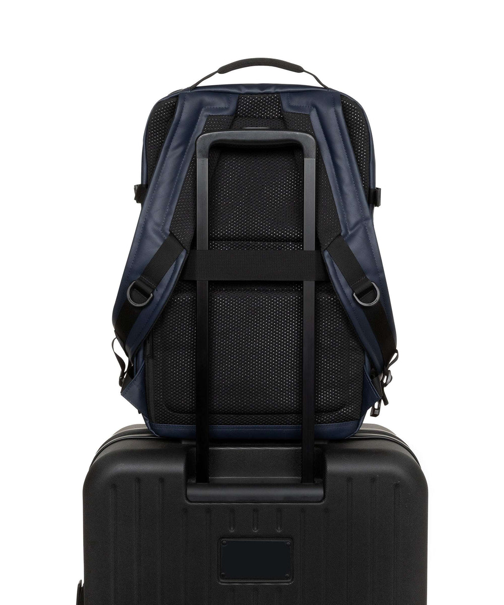 Eastpak Cnnct Tecum M Backpack admiral