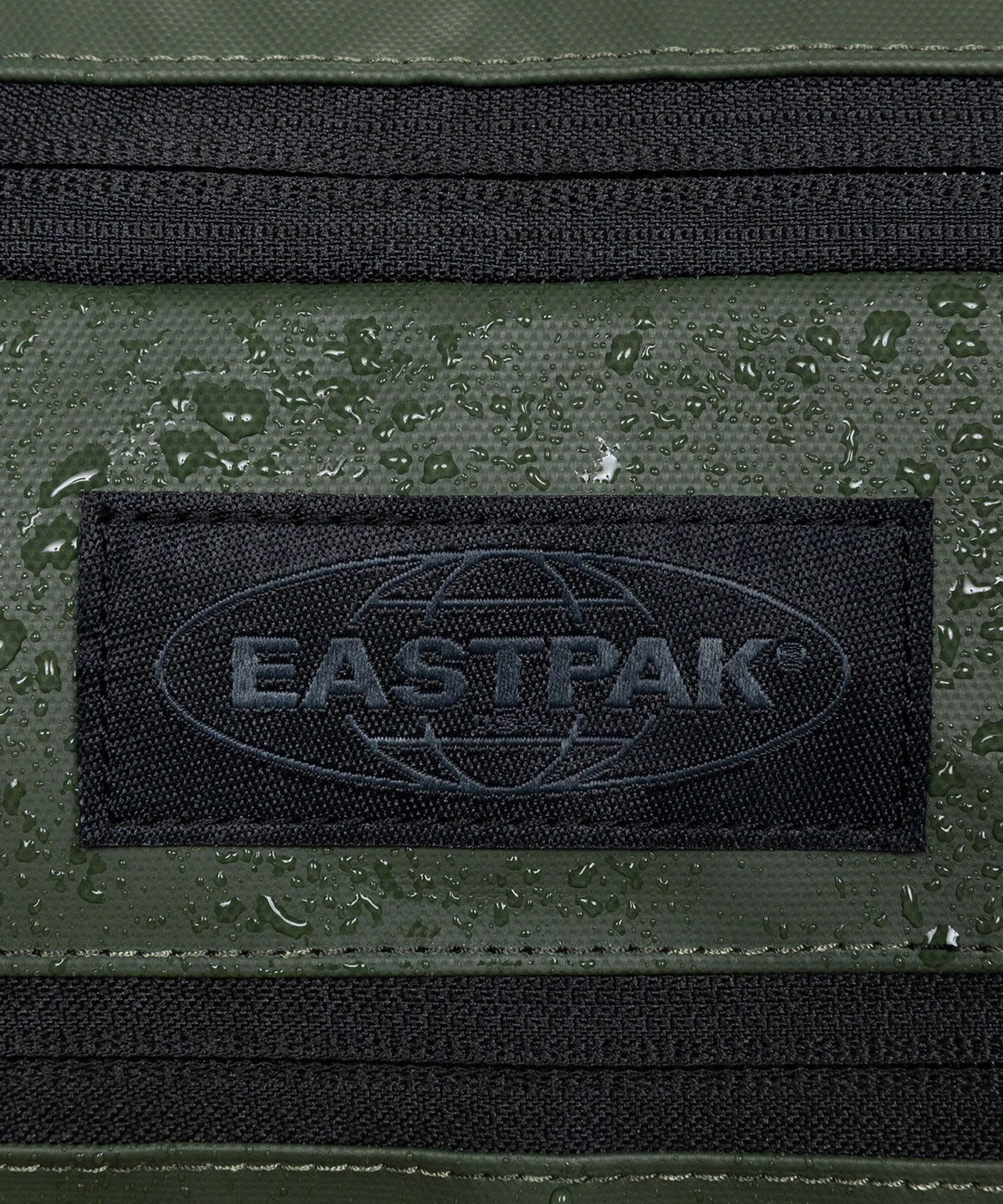Eastpak Duffel Pack M Travel bag tarp forest
