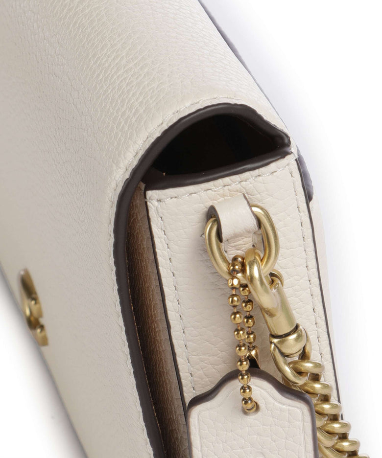 Coach Essential Crossbody bag chalk