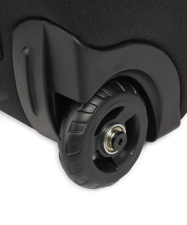 Patagonia Black Hole 70 Travel bag with wheels black w/black