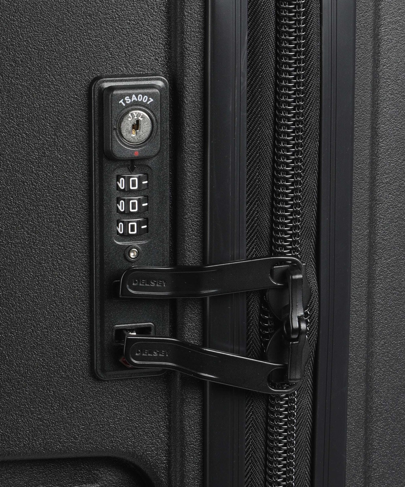 Delsey Paris Belmont Plus Spinner (4 wheels) black