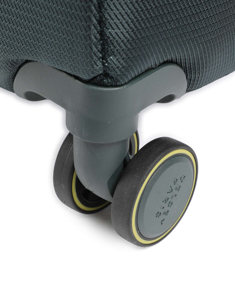 Delsey Paris Montmartre Air 3.0 Spinner (4 wheels) pine