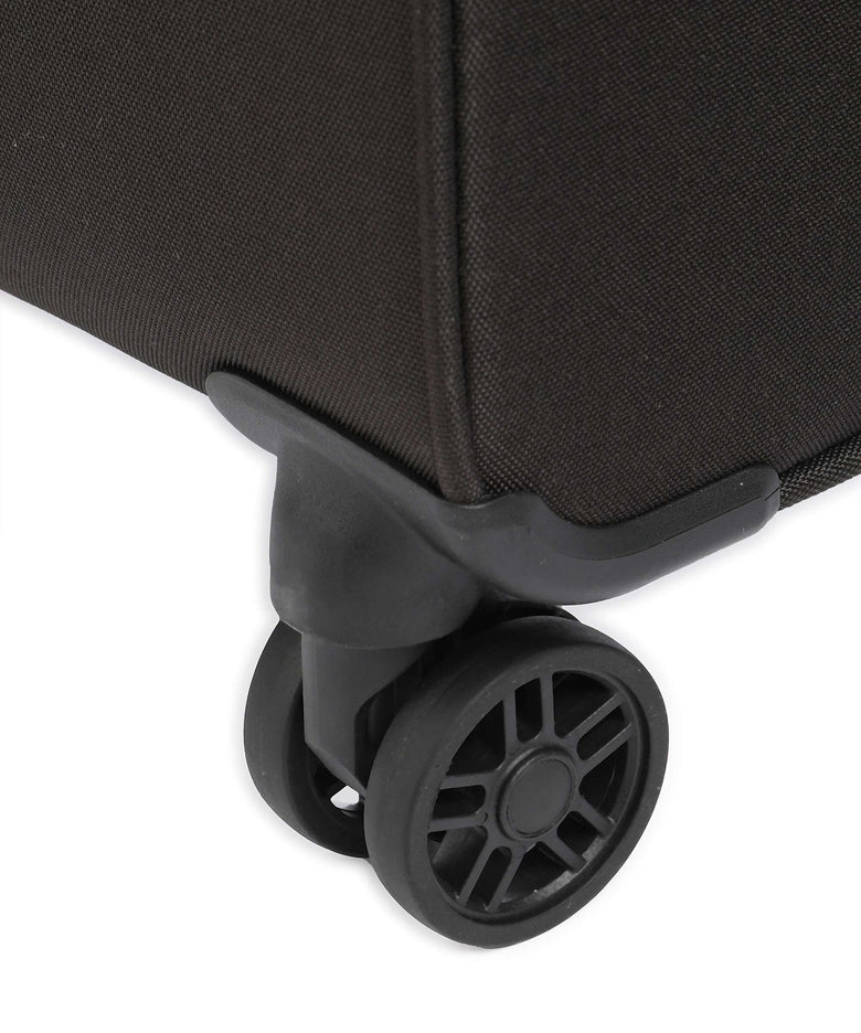 Jump Monthelys Spinner (4 wheels) after dark