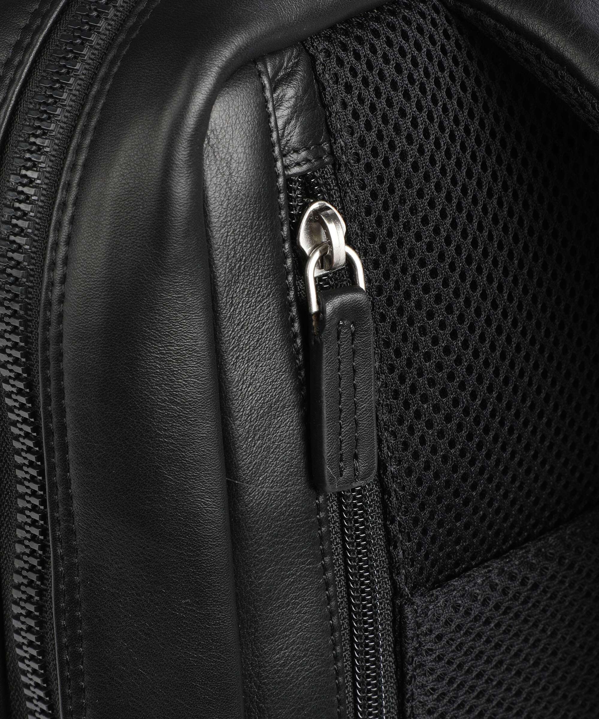 Braun Büffel Golf 2.0 Backpack schwarz