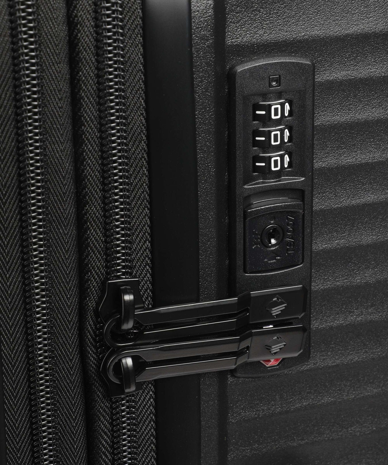 Travelite Air Stripe Spinner (4 wheels) black