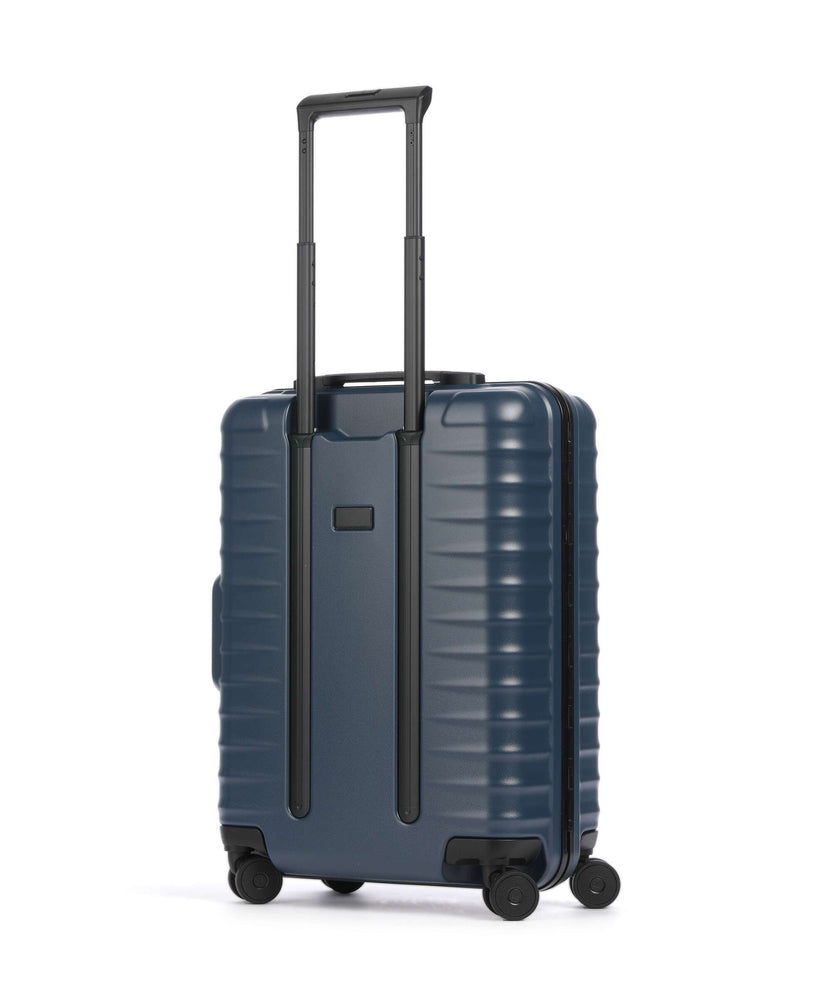 Titan Overseas Spinner (4 wheels) midnight blue