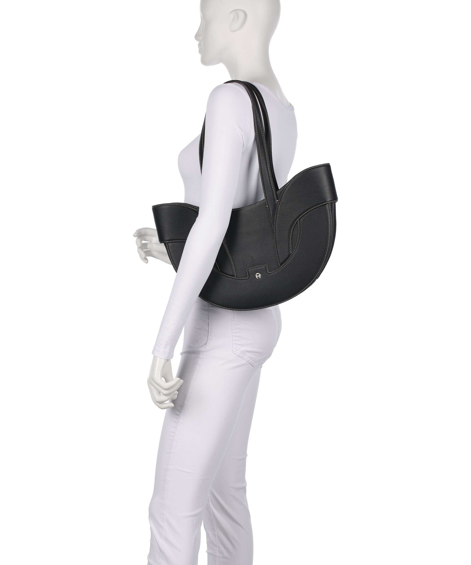Aigner Sellina L Tote bag black