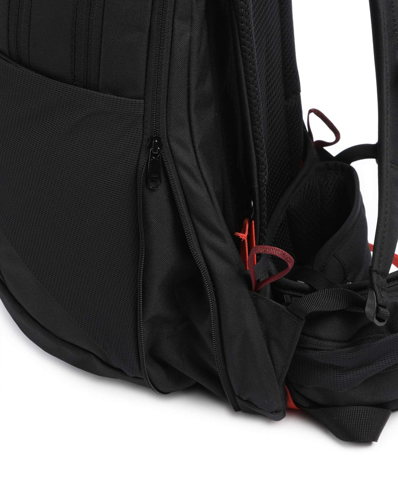 Vaude Wizard 22+4 Hiking backpack black