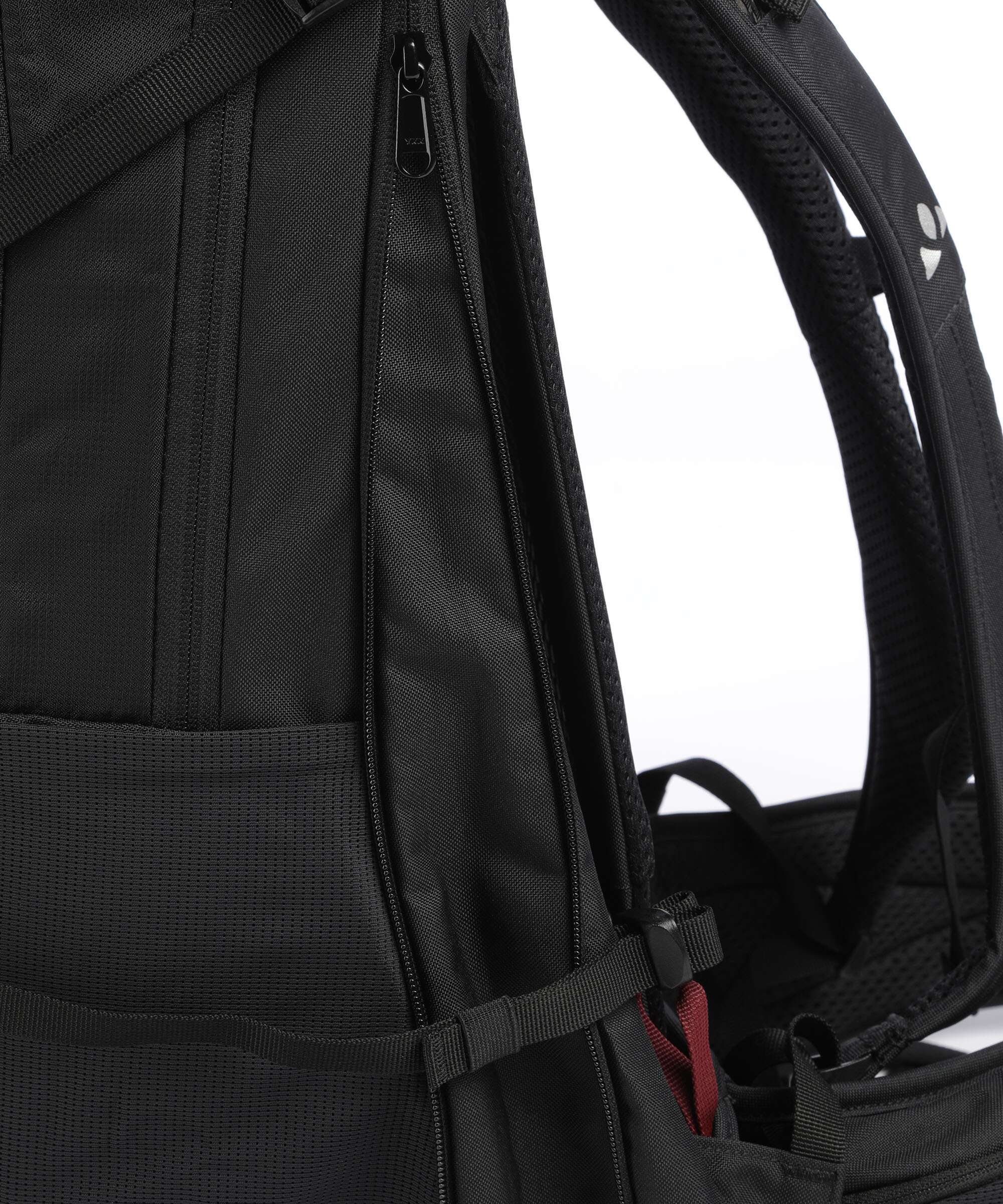 Vaude Wizard 30+4 Hiking backpack black
