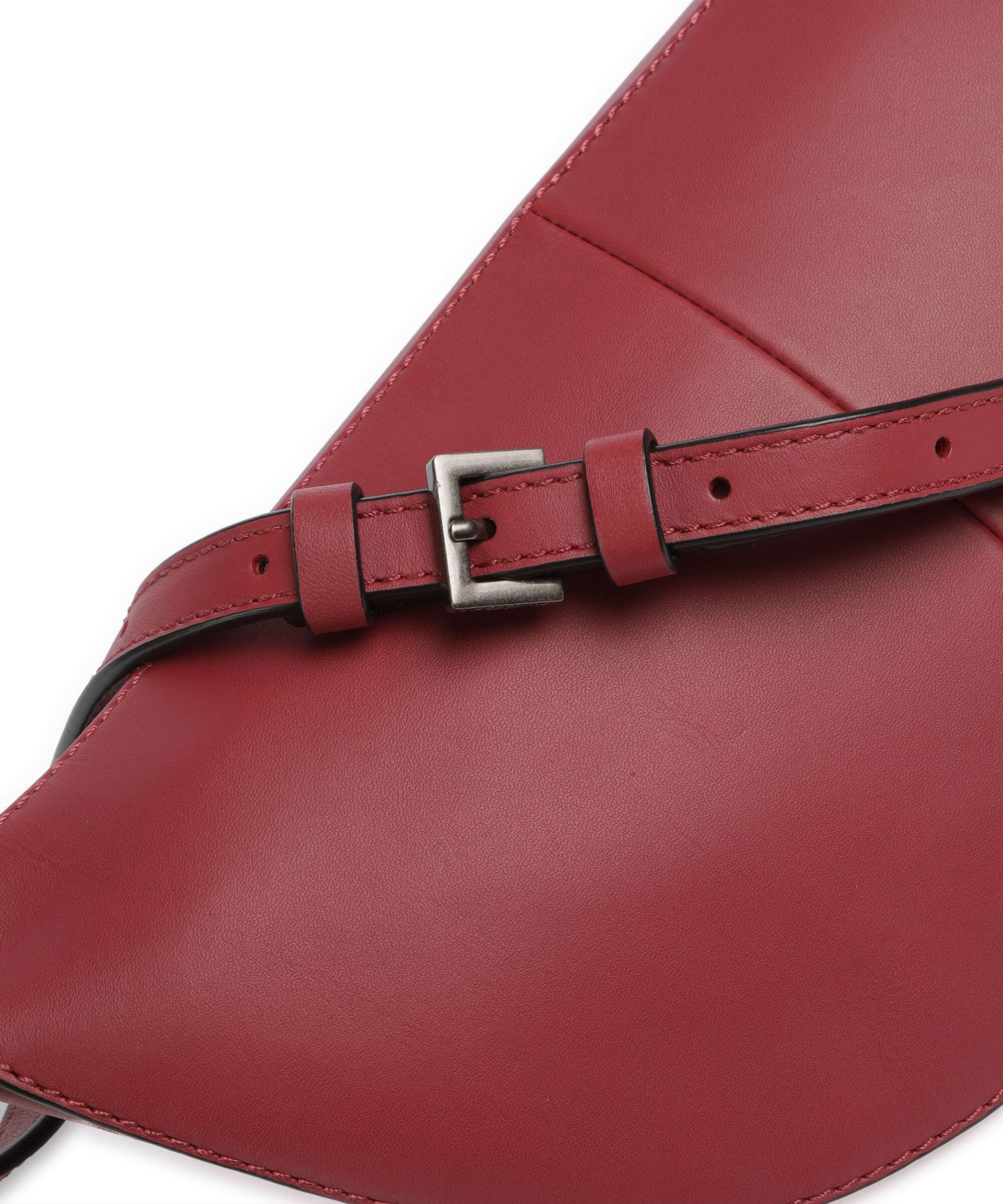 Liebeskind Edda Calf Optic M Belt bag berry