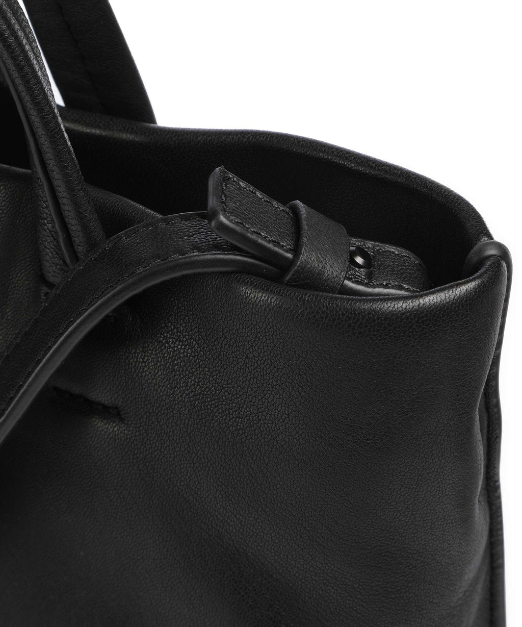 Liebeskind Hera Sheep Natural M Handbag black