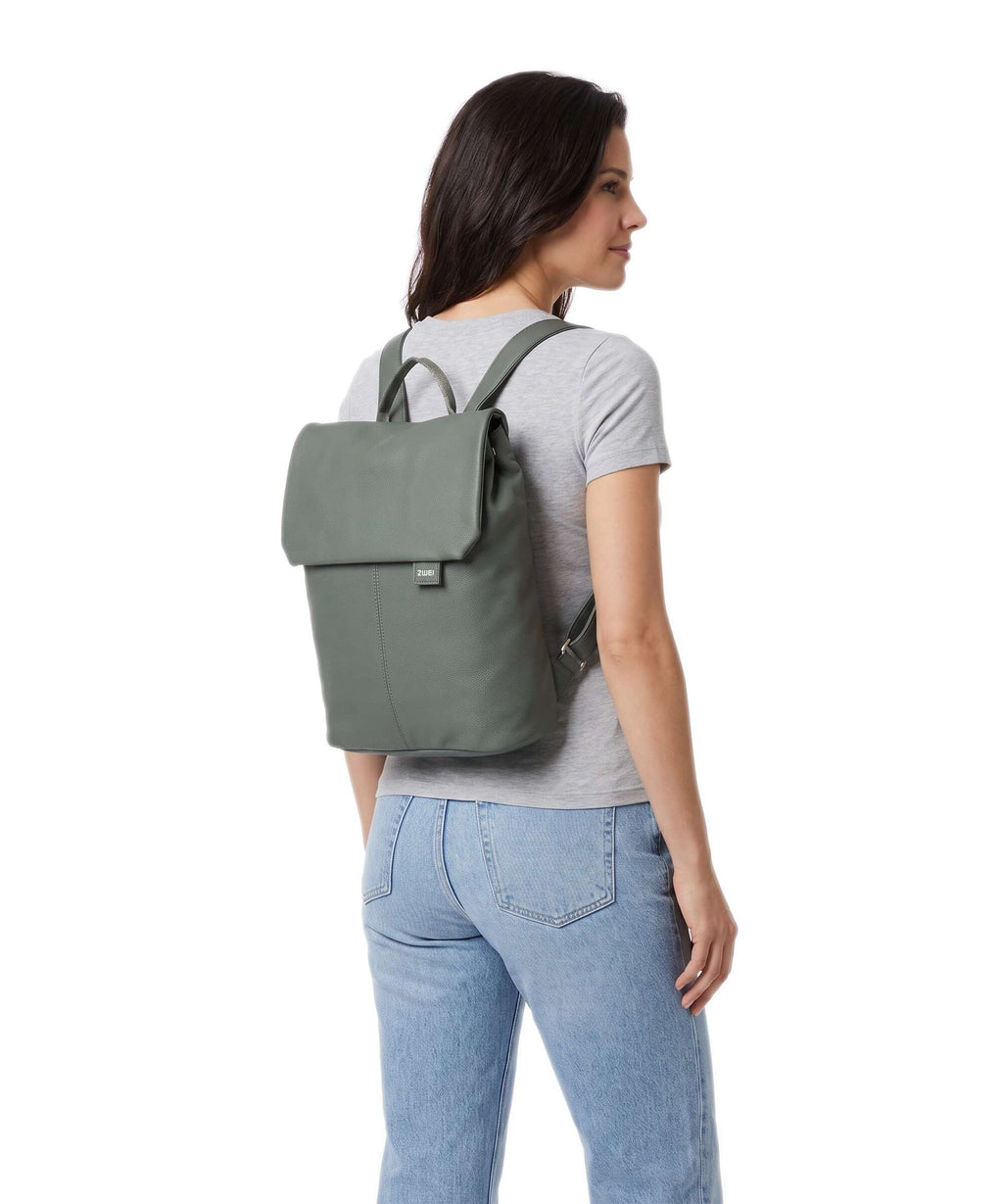 Zwei Mademoiselle.M MR13 Backpack eucalyptus