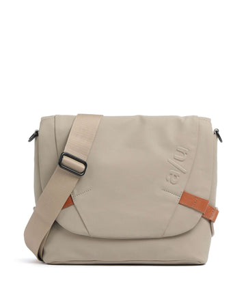 Aunts & Uncles Japan Sendai Messenger taske nomad