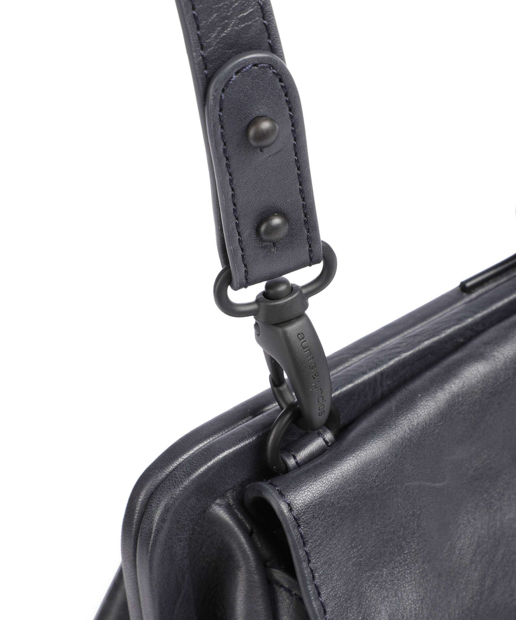 Aunts & Uncles Grandma's Luxury Club Mrs. Mousse Shoulder bag night sky