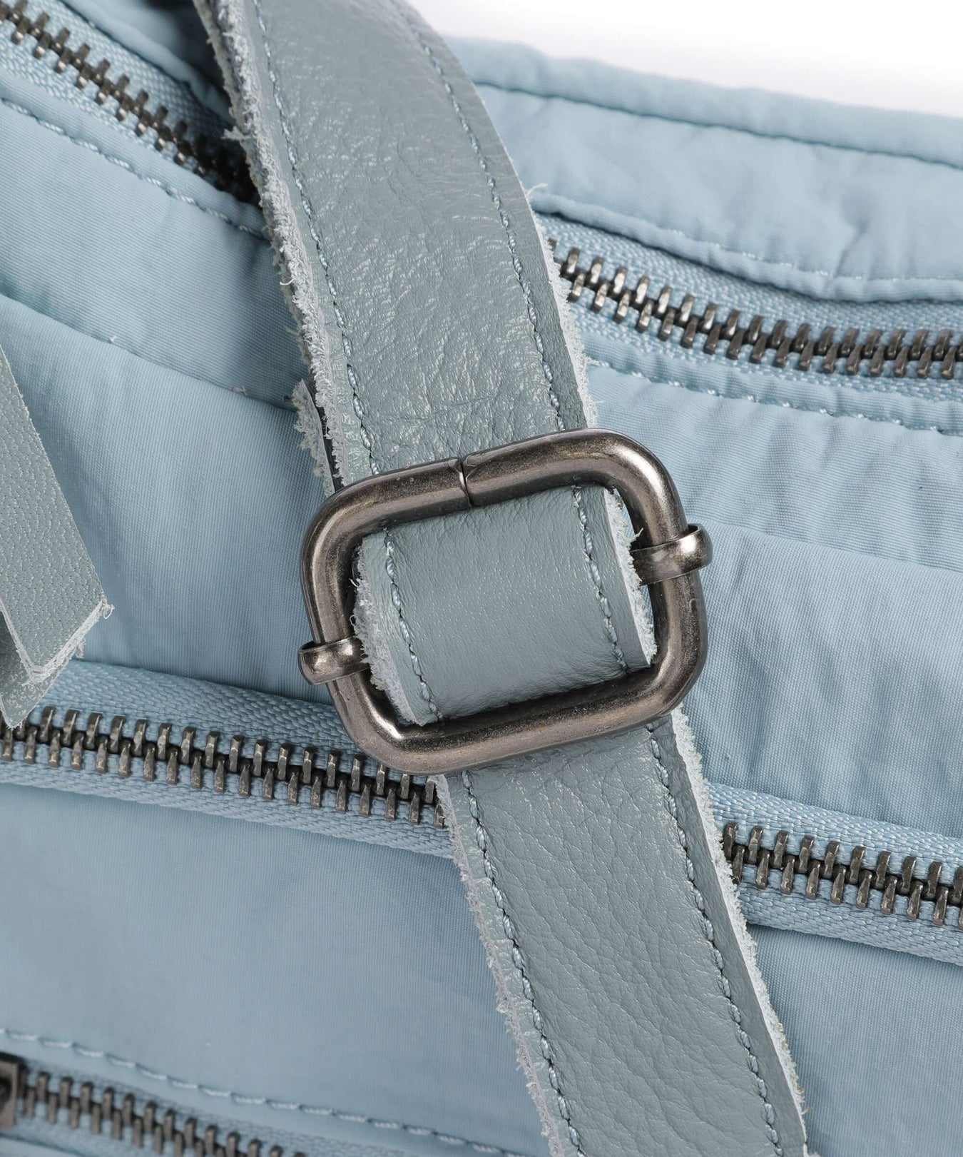 FredsBruder Friends for life Crossbody bag dusty blue