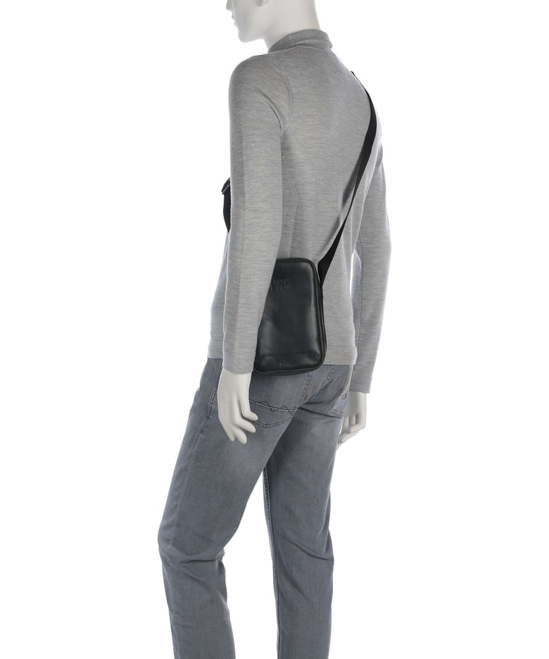 Buckle & Seam Crazy Horse Runner Crossbody bag black