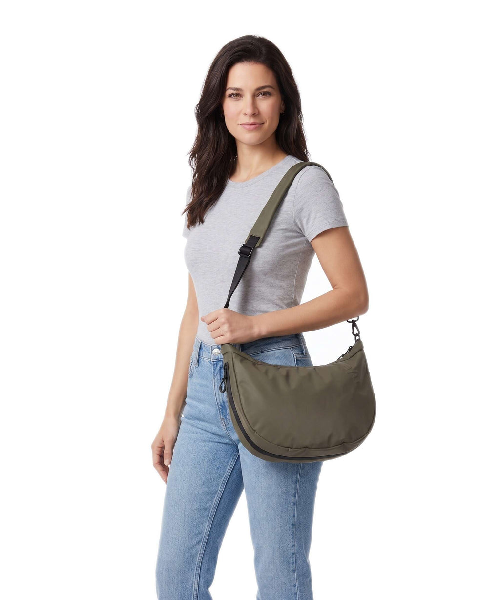 Aunts & Uncles Japan Koyoshi Crossbody bag fallen rock