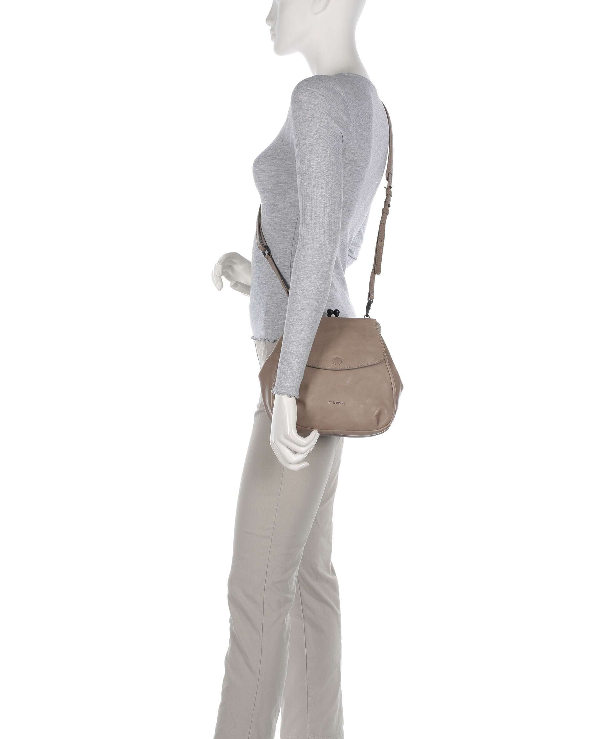 Aunts & Uncles Grandma's Luxury Club Mrs. Cake Pop Crossbody bag cashmere