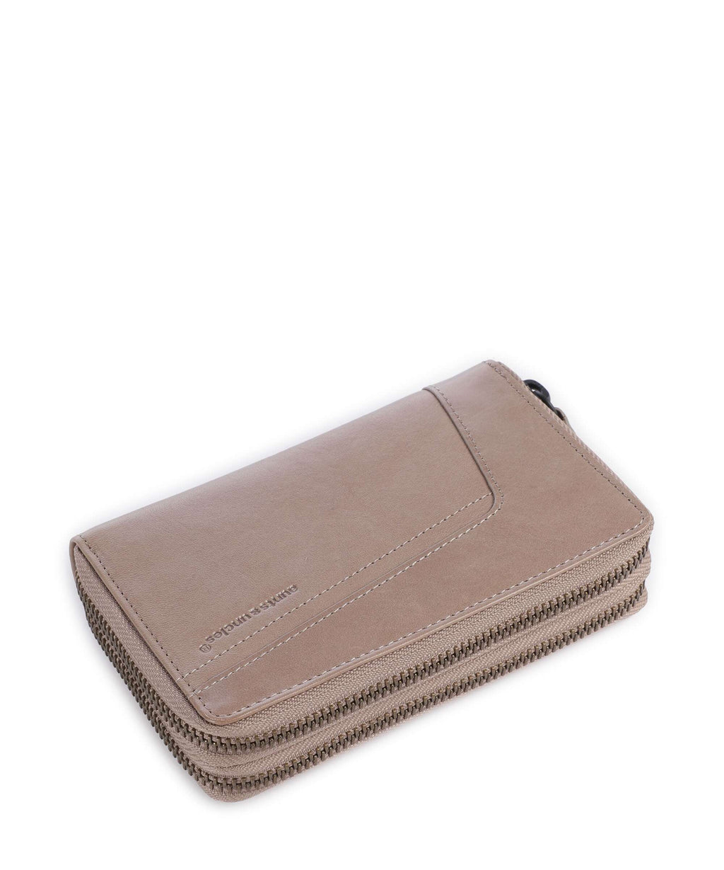 Aunts & Uncles Grandma's Luxury Club Betty RFID Wallet vintage khaki