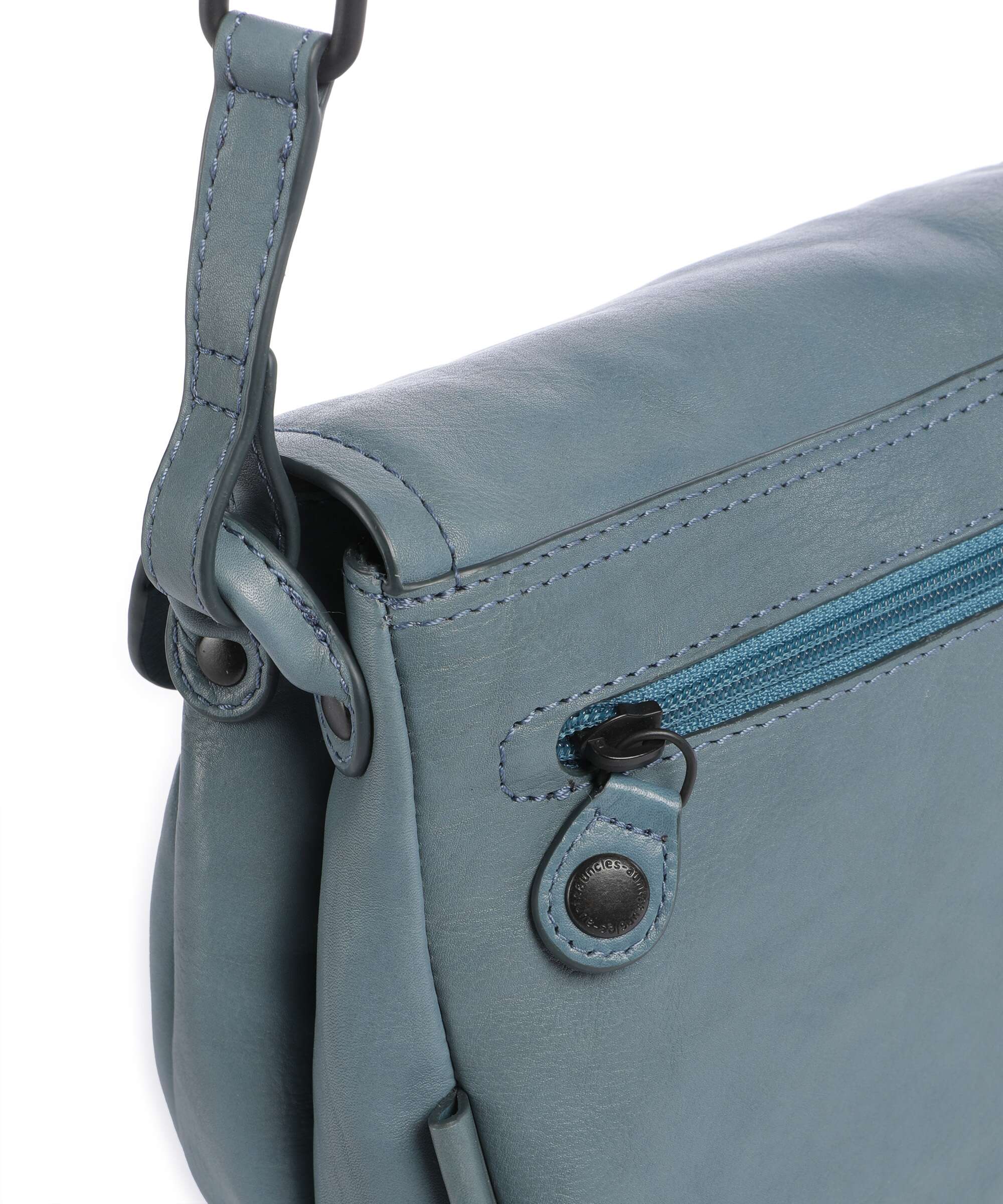 Aunts & Uncles Grandma's Luxury Club Mrs. Coconut Cake Crossbody bag aegean blue