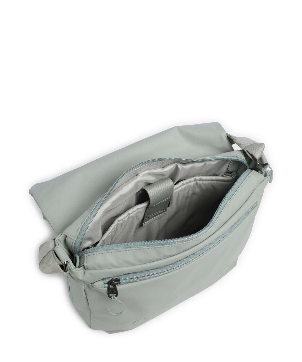 Aunts & Uncles Japan Lite Aoki Messenger bag sage green