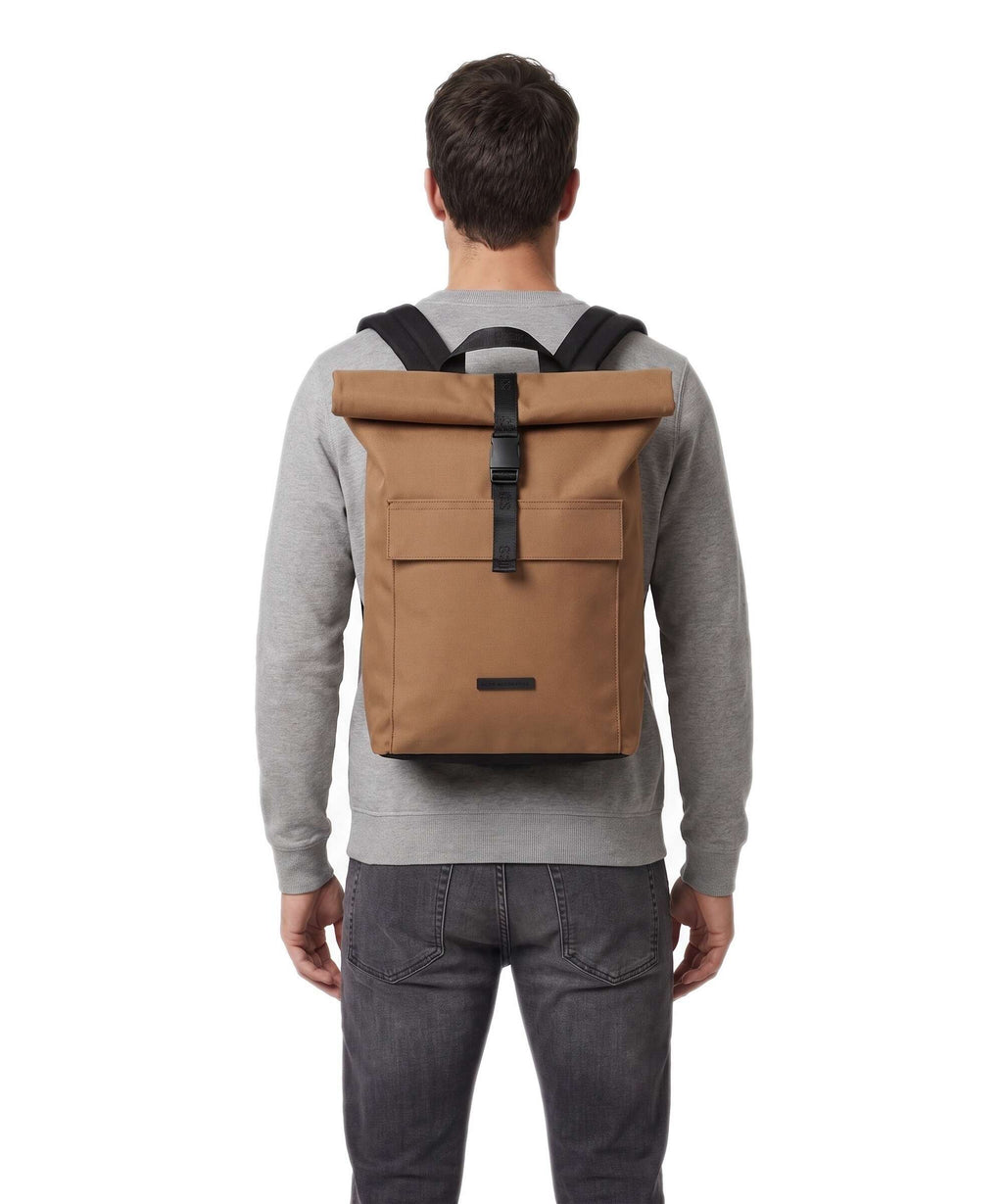 Ucon Acrobatics Phantom Jannik Mini Rolltop backpack dark sand reflective
