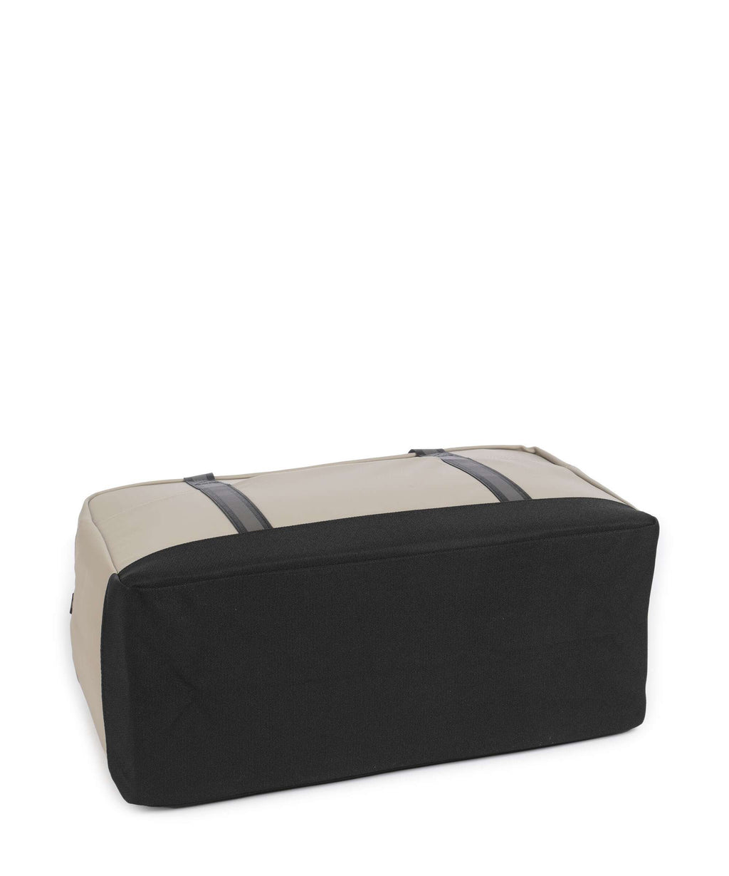 Ucon Acrobatics Aloe Omasu Weekend bag sand