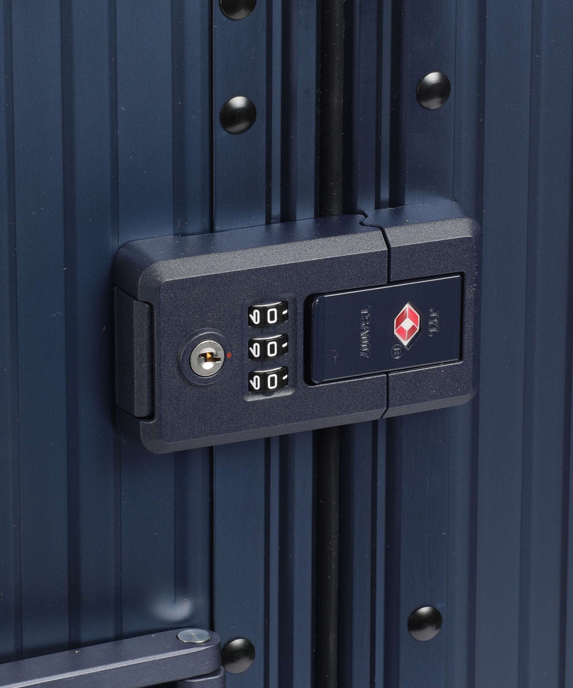 Aleon Classic 21 Domestic Spinner (4 wheels) sapphire