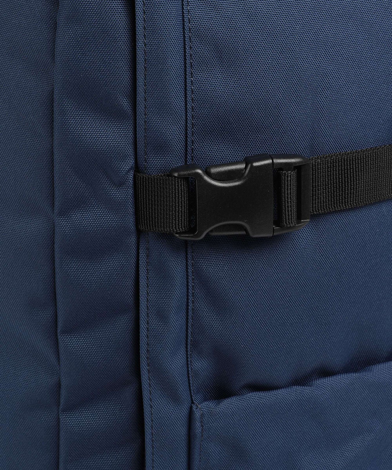 Cabin Zero Classic Plus 32 Travel backpack navy