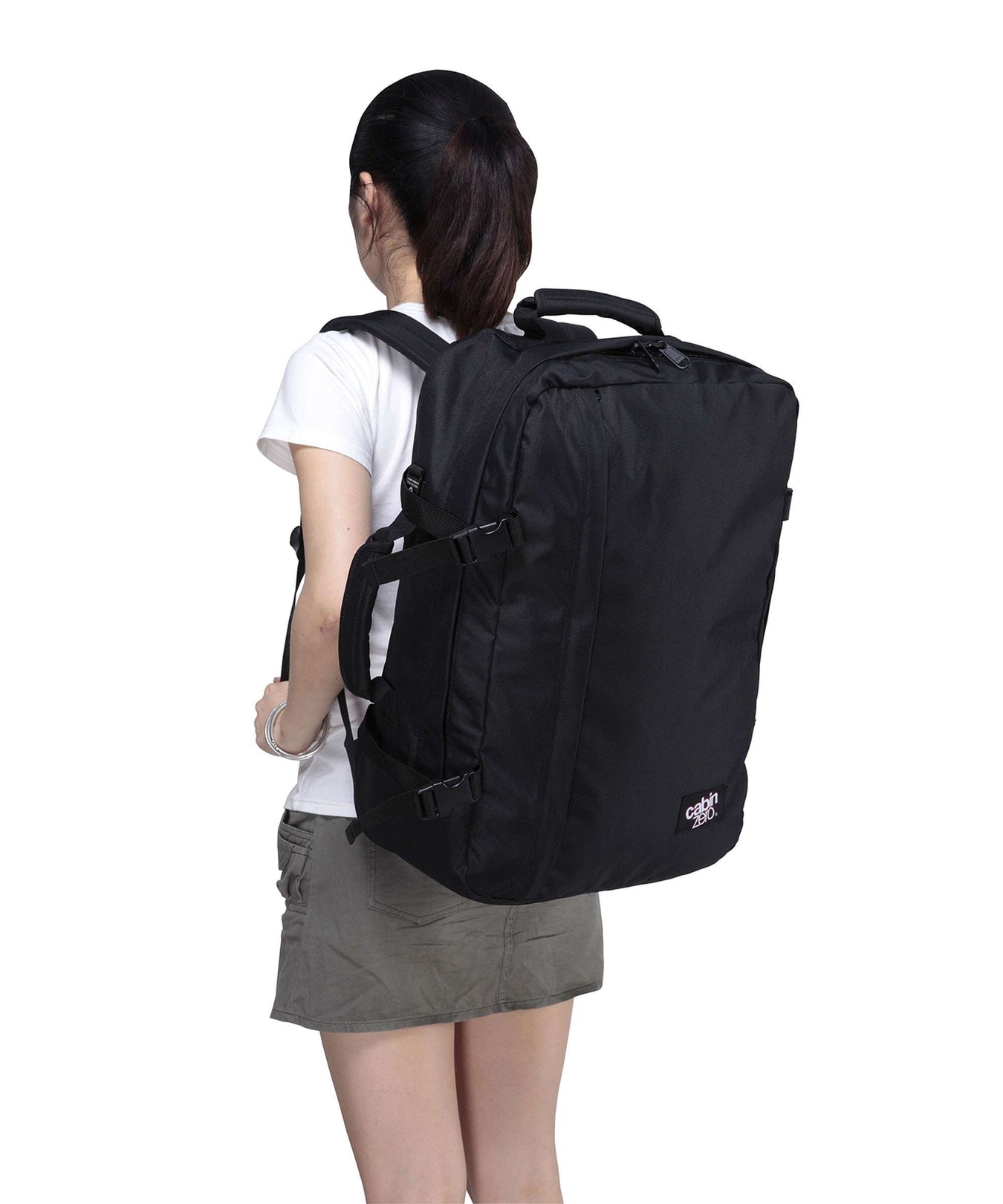 Cabin Zero Classic 44 Travel backpack meadow green