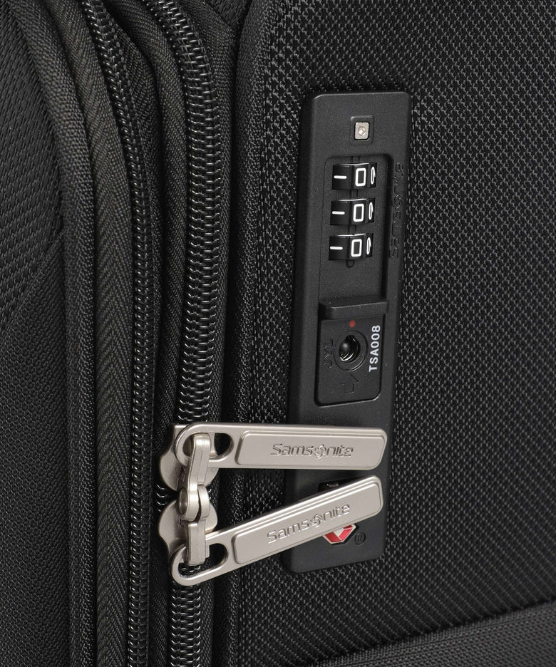 Samsonite Base Breeze Spinner (4 wheels) black