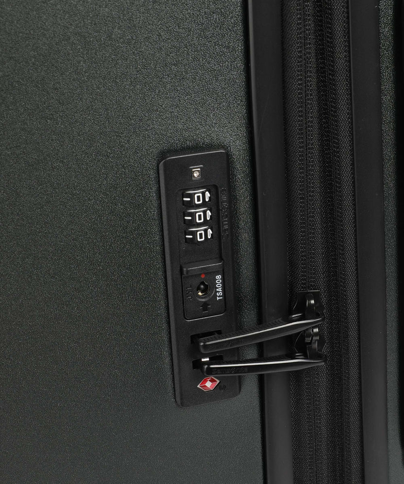 Samsonite Fyrm Suitcase set (4 wheels) deep green