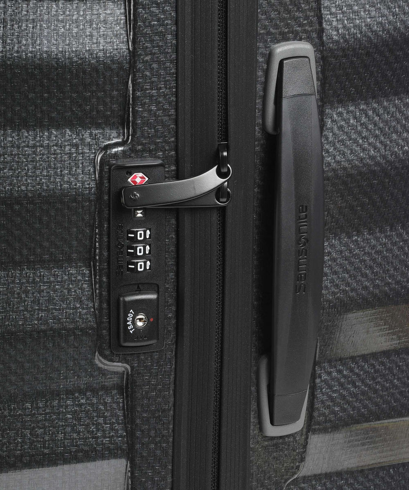 Samsonite Lite-Shock Spinner (4 wheels) black