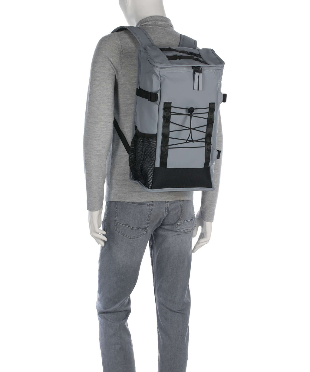 Rains Trail Mountaineer Backpack pool