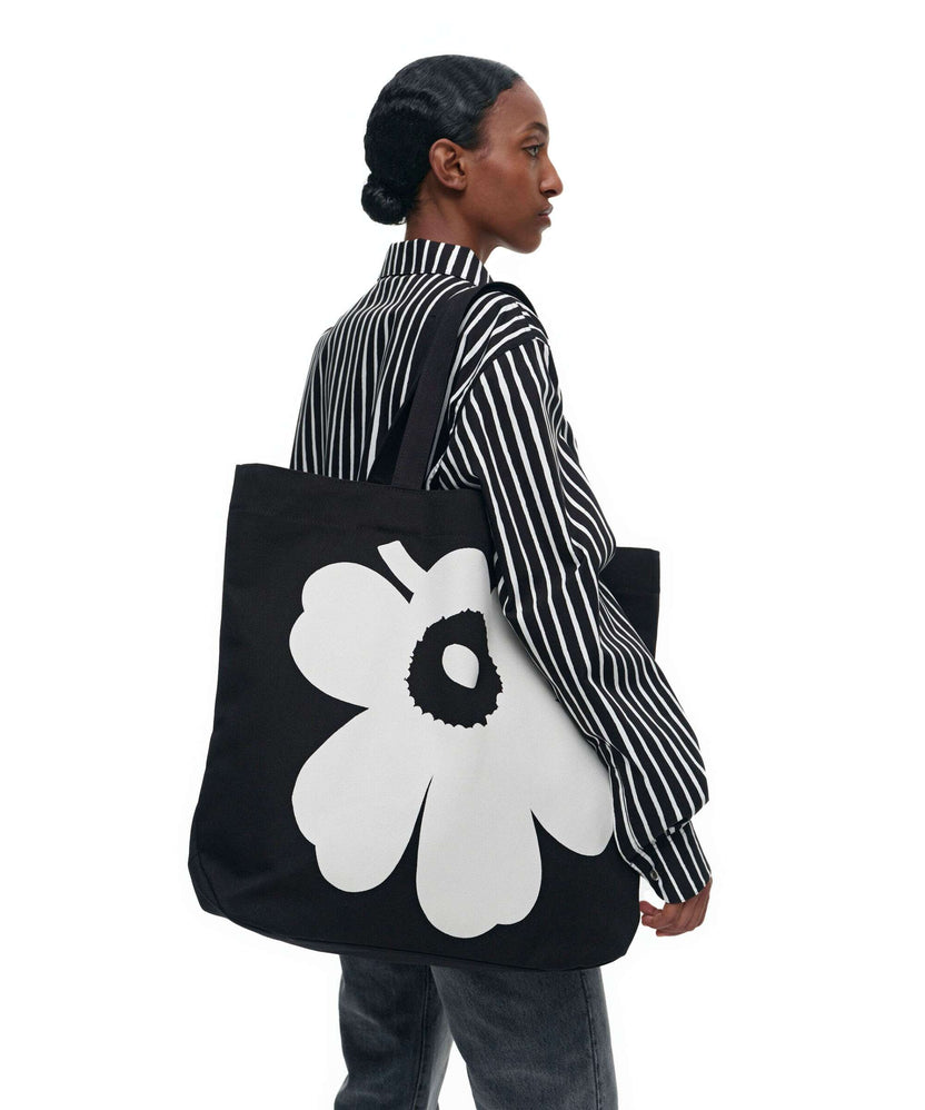 Marimekko Unikko Kioski Torna Tote bag black/white