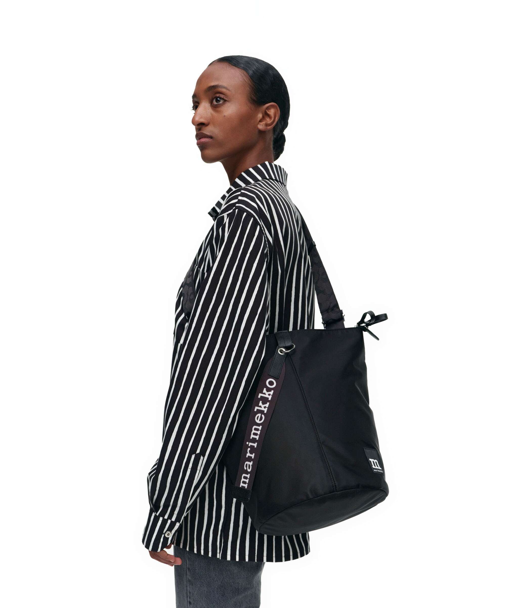 Marimekko All Day Solid Bucket bag black