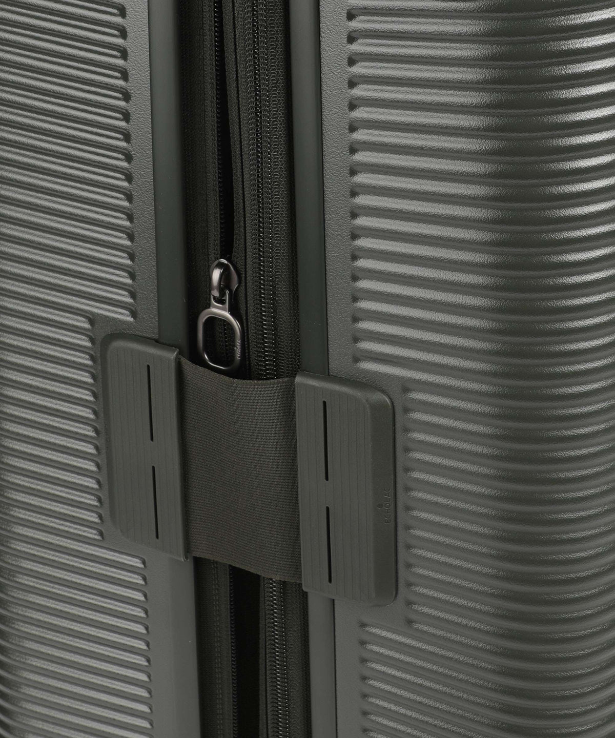 Echolac Ultima M Spinner (4 wheels) deep olive