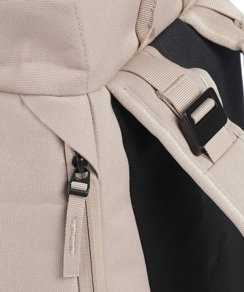 Db Hugger 30 Backpack fogbow beige