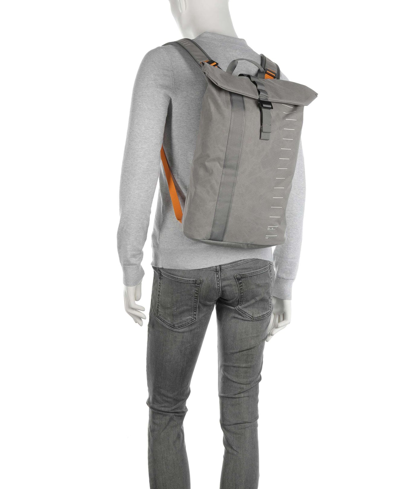 Db Essential 12 Backpack sand grey