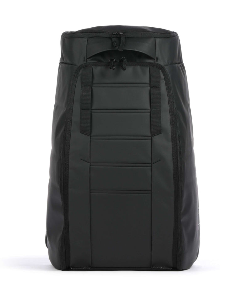 Db Hugger 45L Travel backpack black out