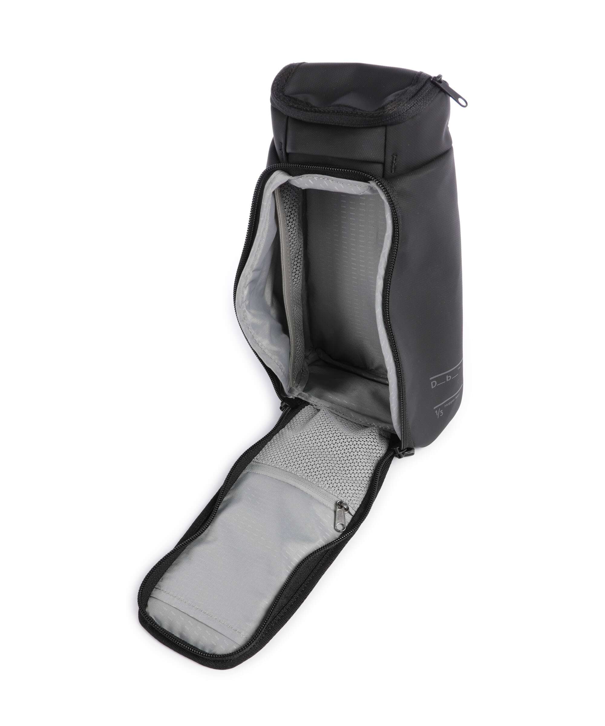 Db Hugger 3 Toiletry bag black out