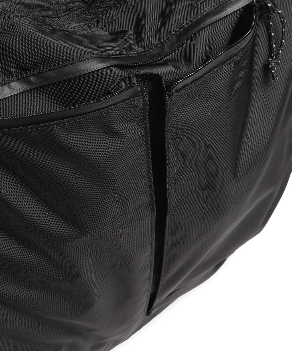 Db Utility 32 Tote bag black out
