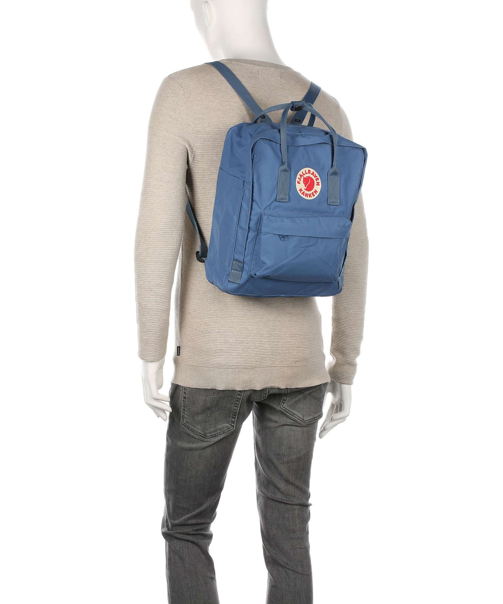 Fjällräven Kånken Backpack foliage green/peach sand