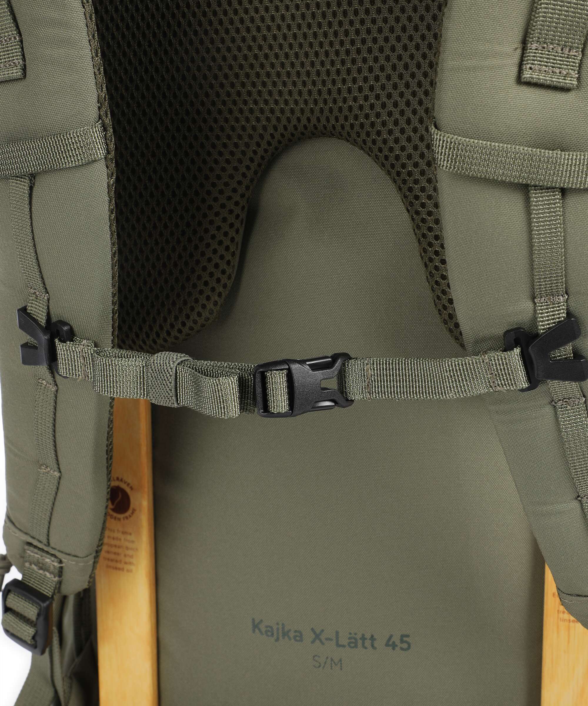 Fjällräven Kajka X-Lätt 45 S/M Trekking backpack green