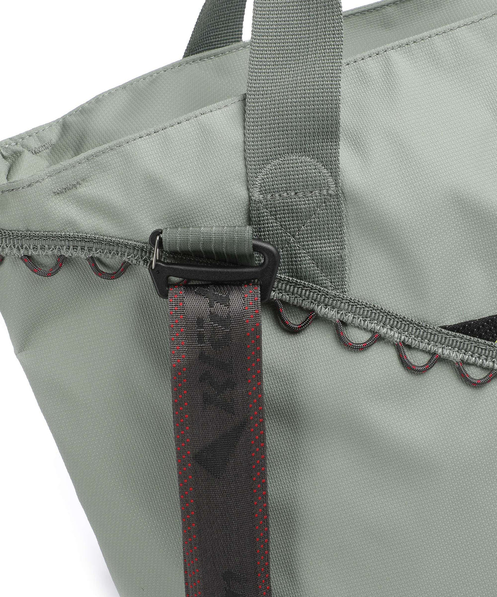 Klättermusen Baggi 22 Hobo bag faded green