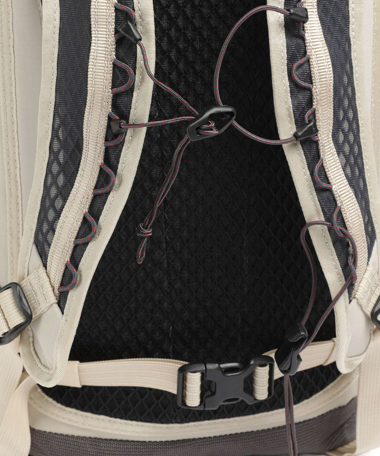 Klättermusen Fjörm 18 Trekking backpack silver creme